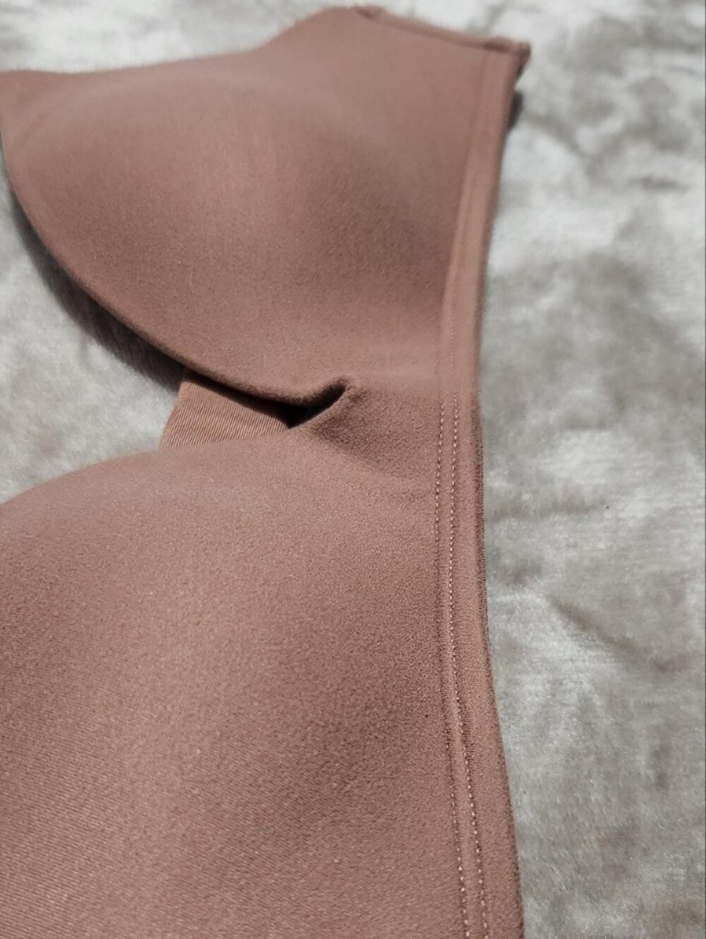 Gilly Hicks Smooth Molded Bra - Mauve